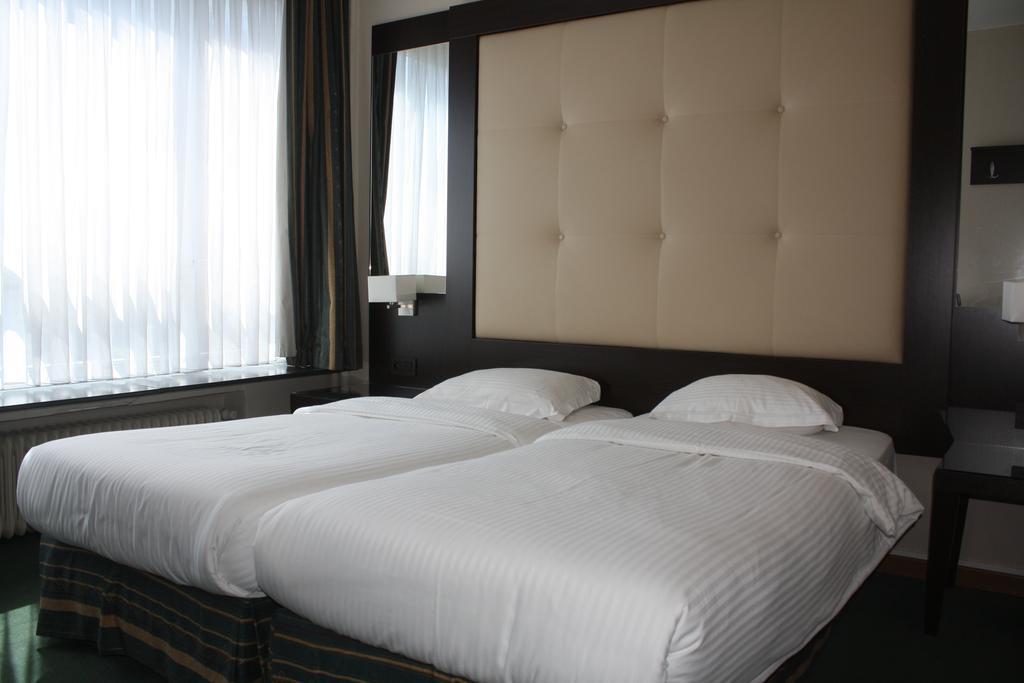 Hotel Plasky Schaerbeek Номер фото