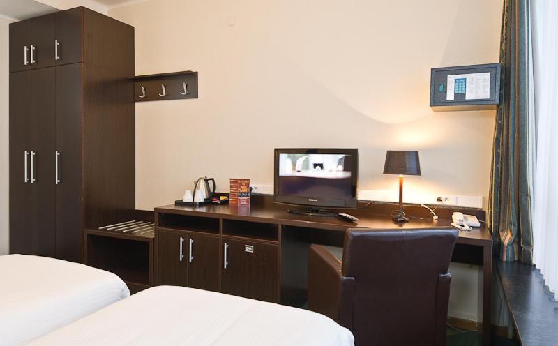 Hotel Plasky Schaerbeek Номер фото