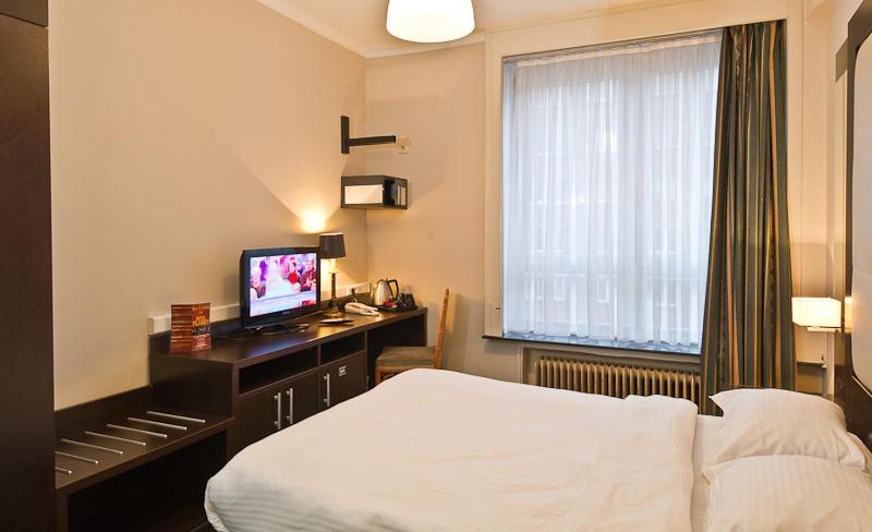Hotel Plasky Schaerbeek Номер фото