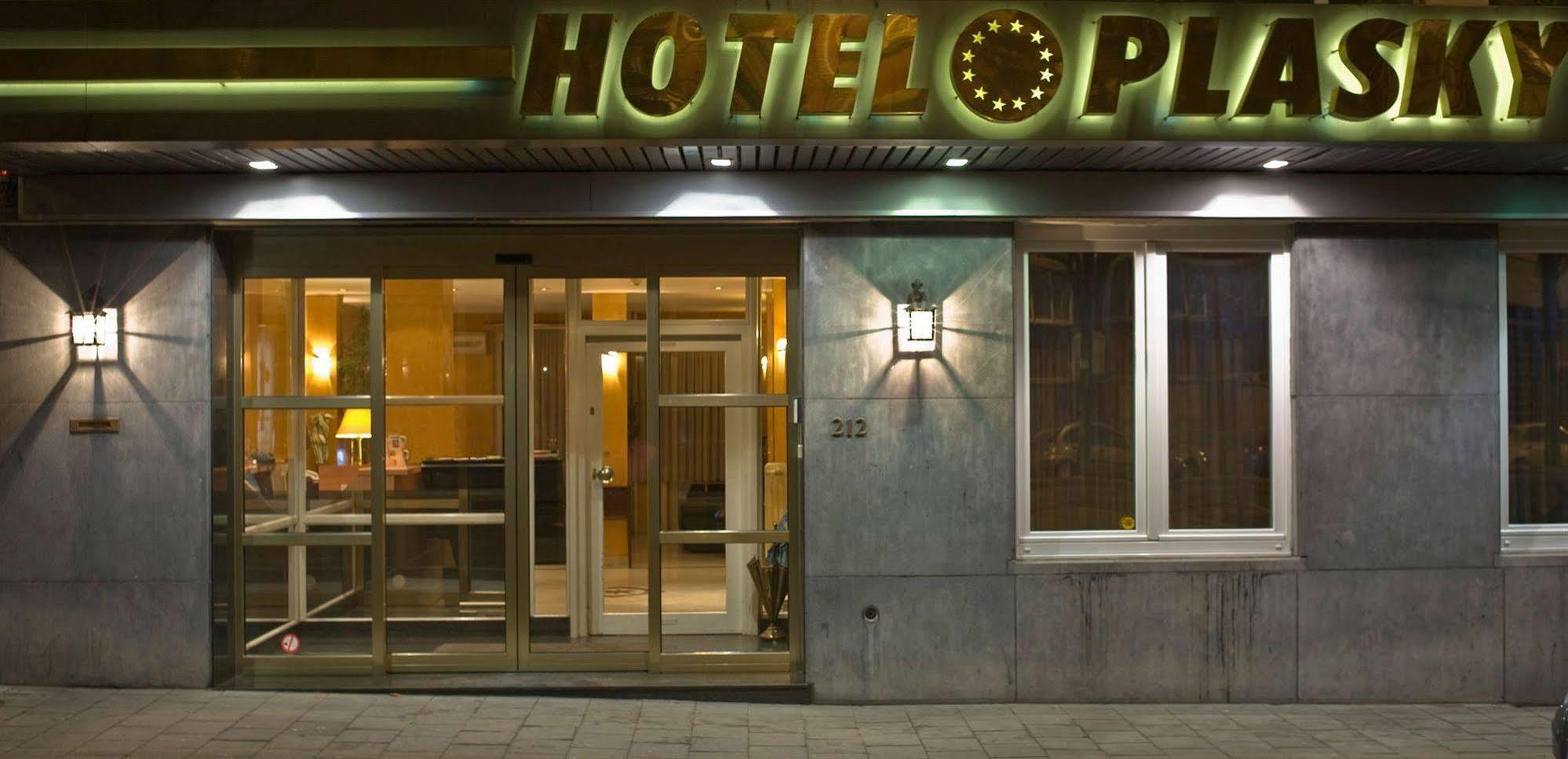 Hotel Plasky Schaerbeek Екстер'єр фото